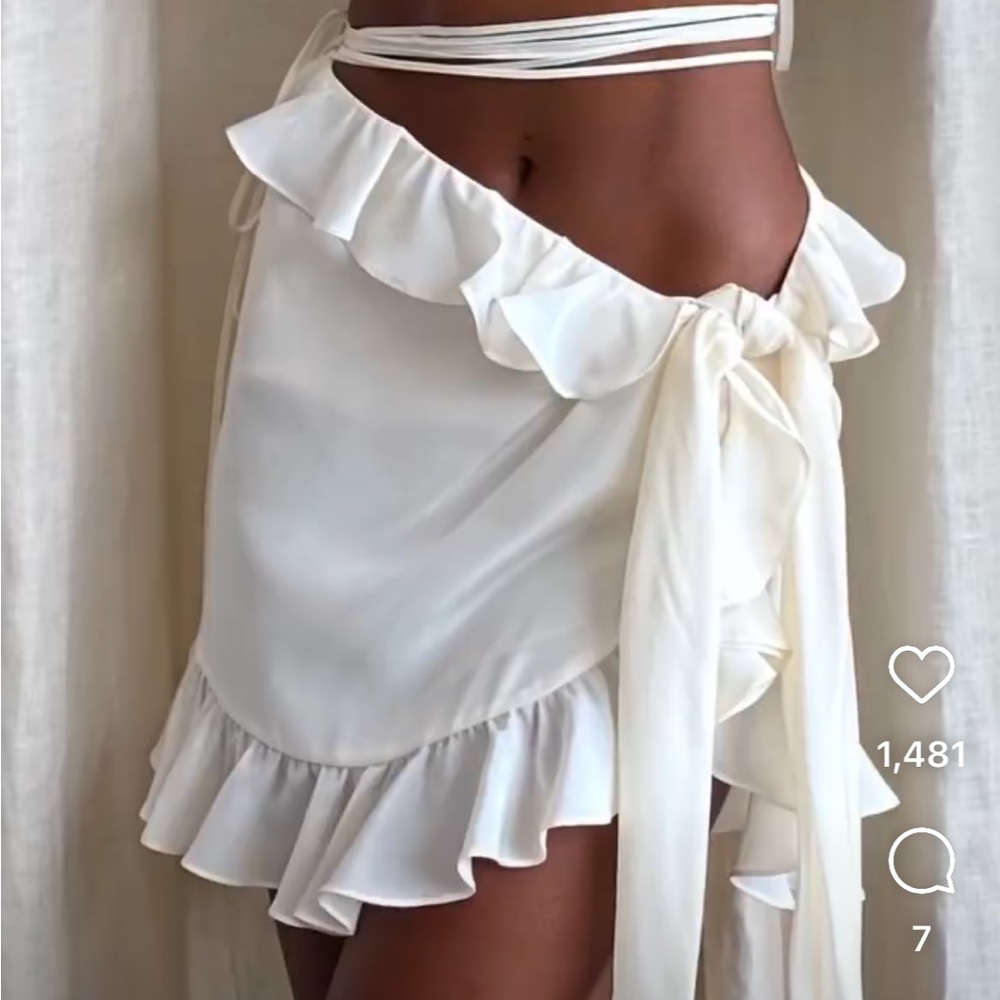 Orseund iris mini wrap skirt